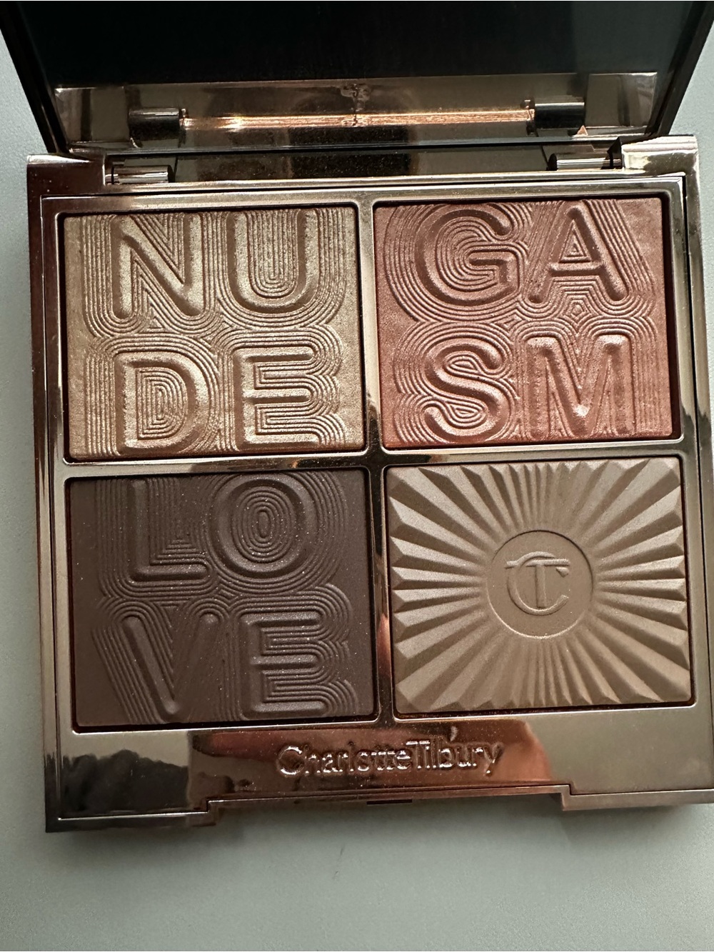 Charlotte Tilbury Nudegasm Face Palette - Picture 3 of 5